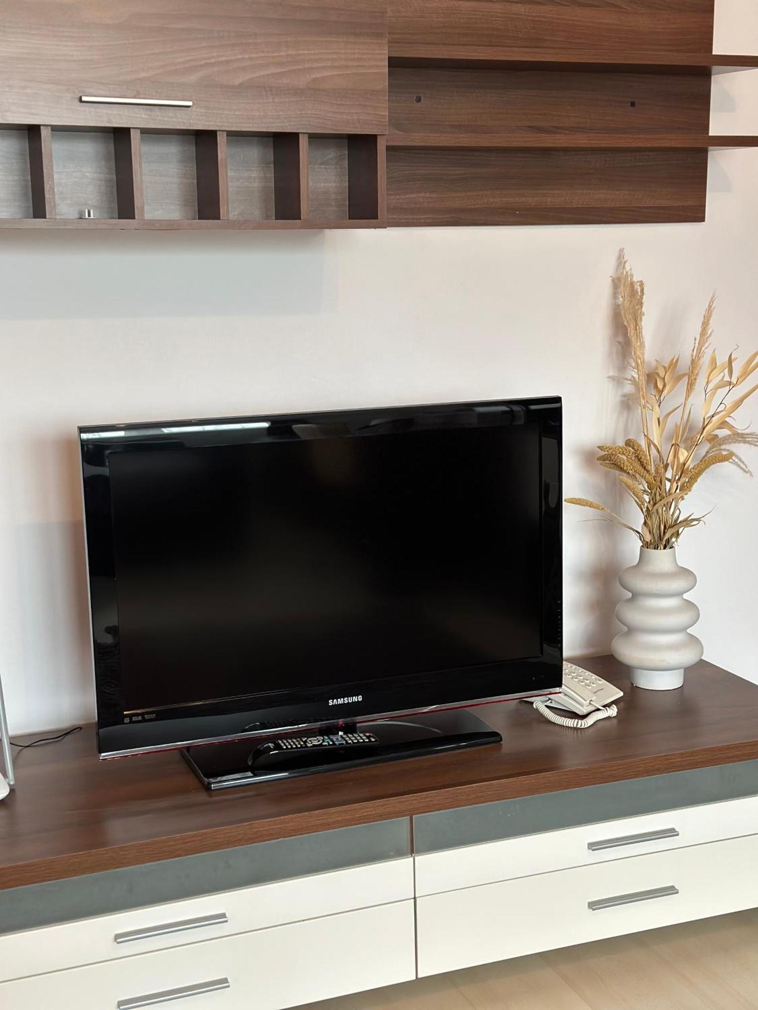 Апартаменты Sendy Apartman 2 Сфынту-Георге Экстерьер фото