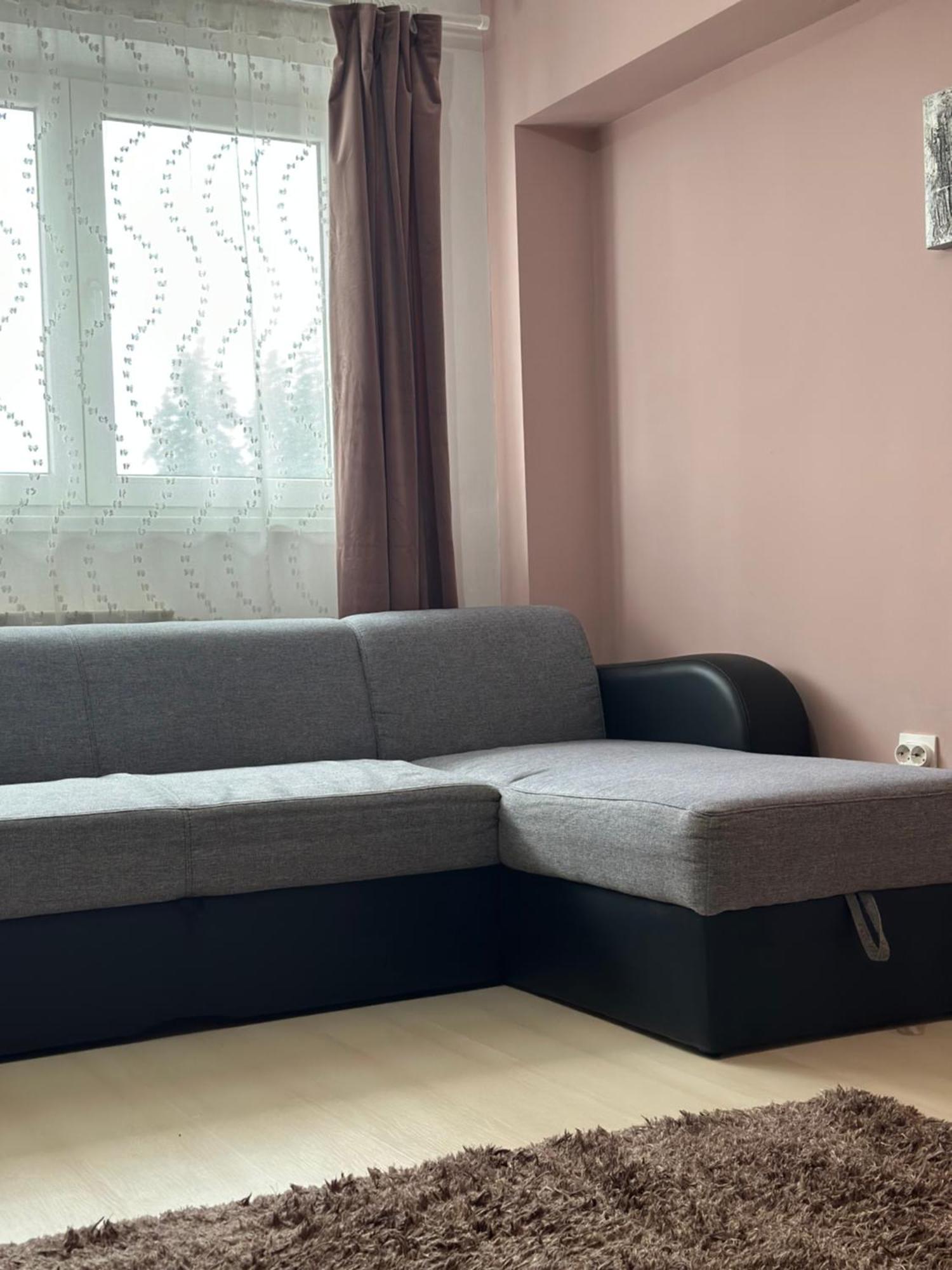 Апартаменты Sendy Apartman 2 Сфынту-Георге Экстерьер фото